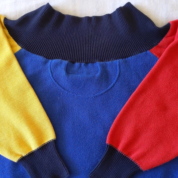 JC De Castelbajac Woman's colorful 100% cotton sweater with embroidery. - Picture 4 of 4